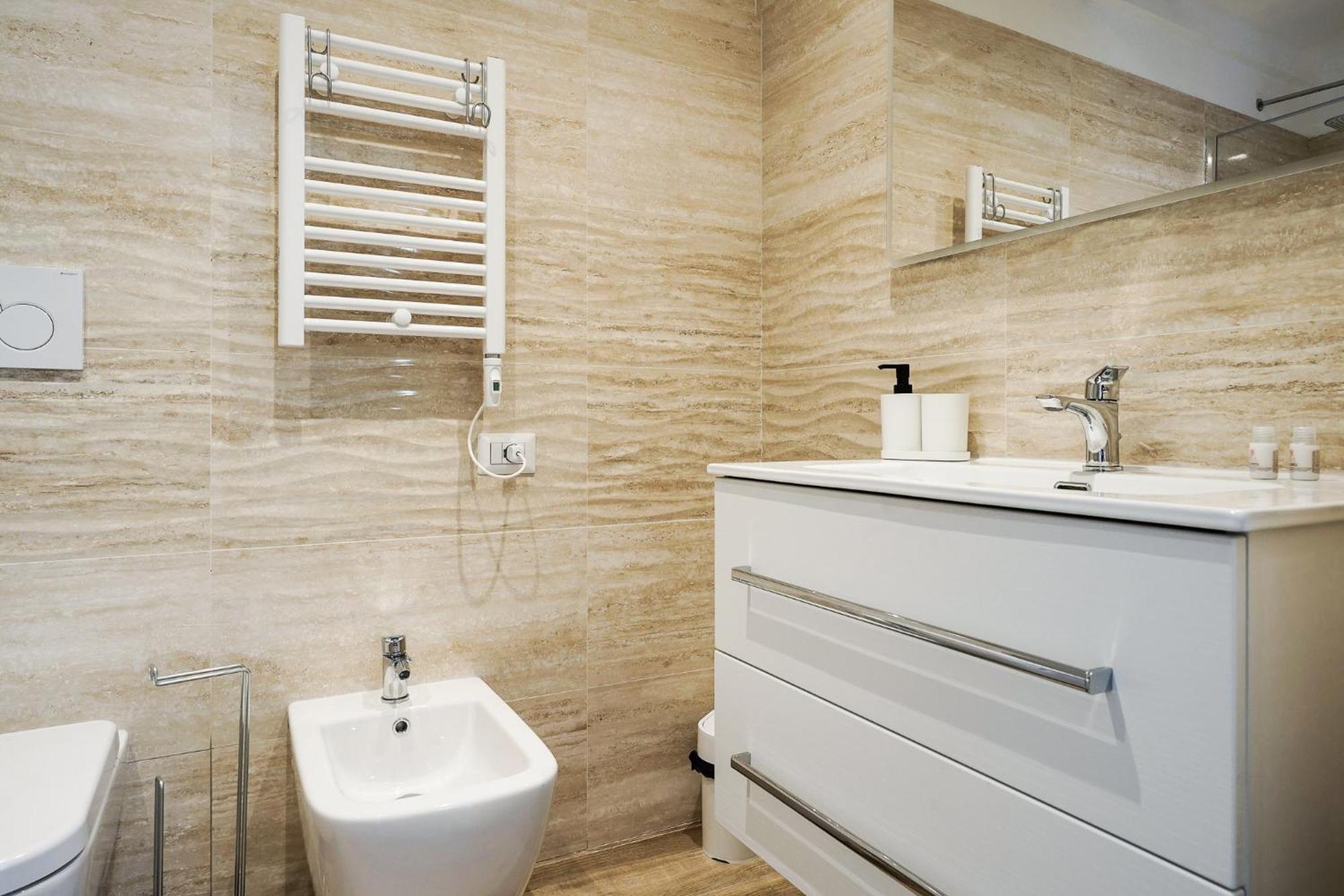 Siamo Bari Apartments By Wonderful Italy Luaran gambar